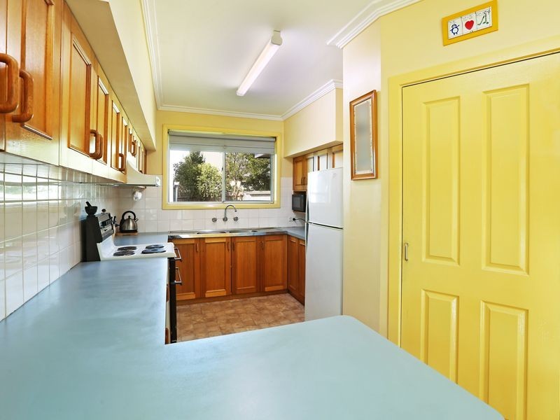 45 Moreton Bay Drive, Highton VIC 3216