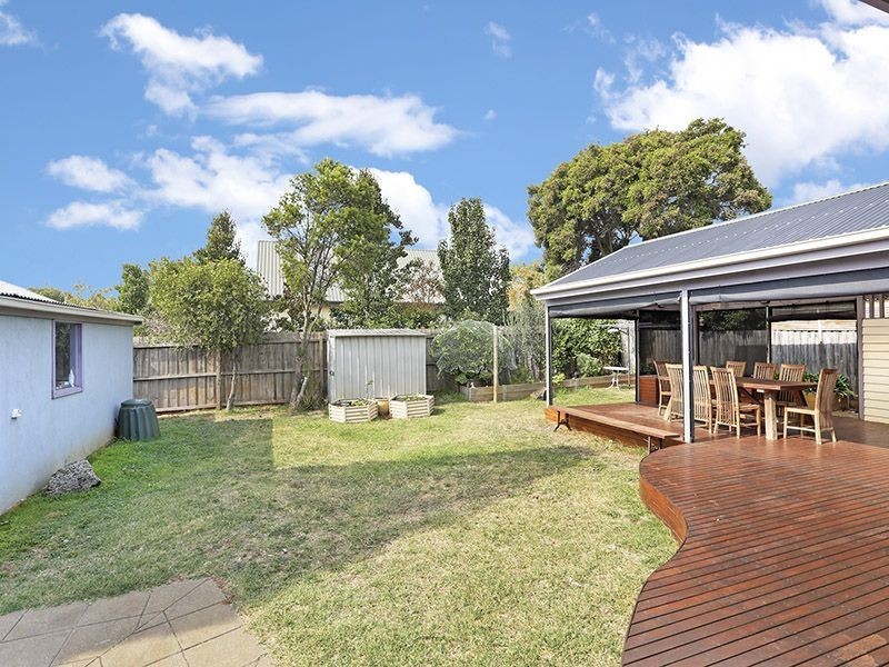 45 Moreton Bay Drive, Highton VIC 3216