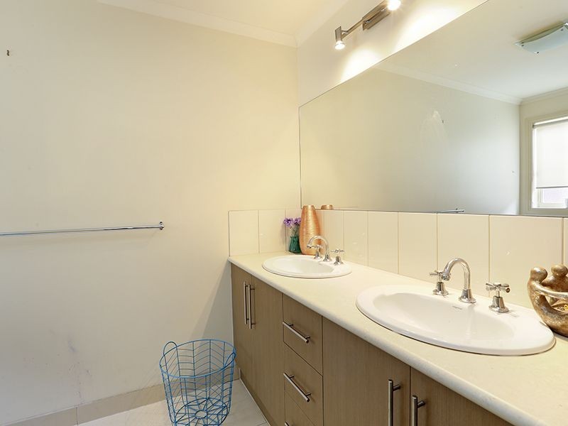 5 Redgum Court, Belmont VIC 3216