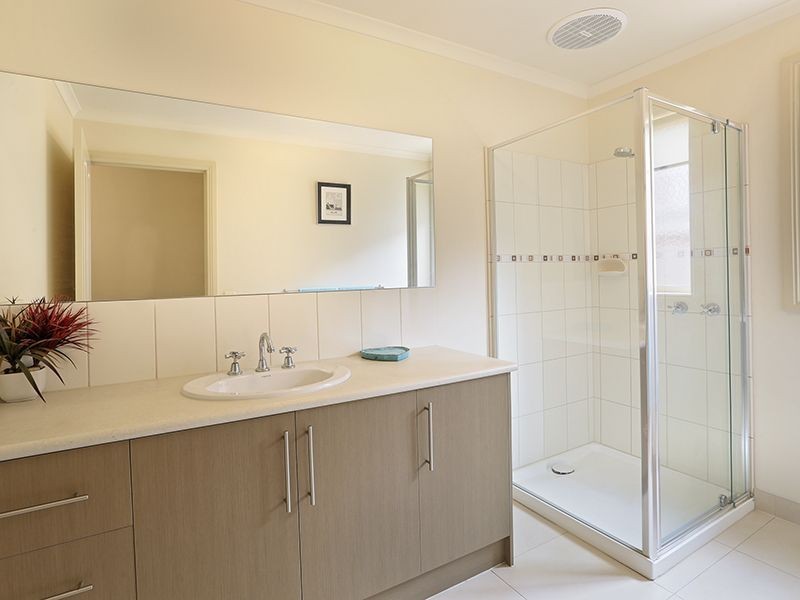 5 Redgum Court, Belmont VIC 3216