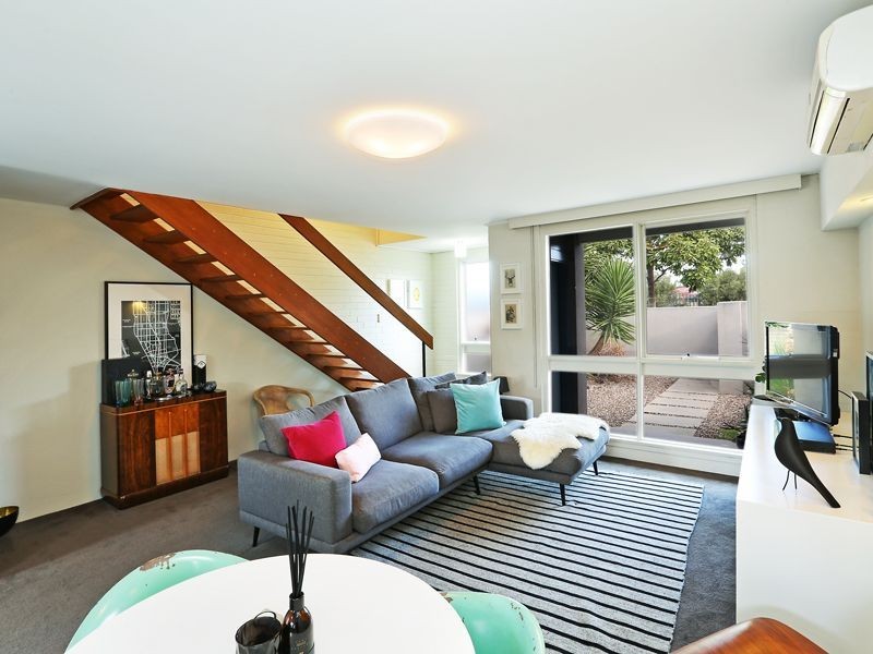 60 Sherbourne Terrace, Newtown VIC 3220