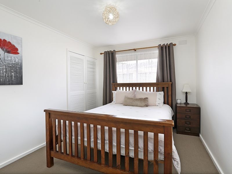 66 Kidman Avenue, Belmont VIC 3216
