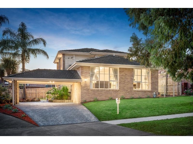 2 Glenys Court, Wantirna South VIC 3152