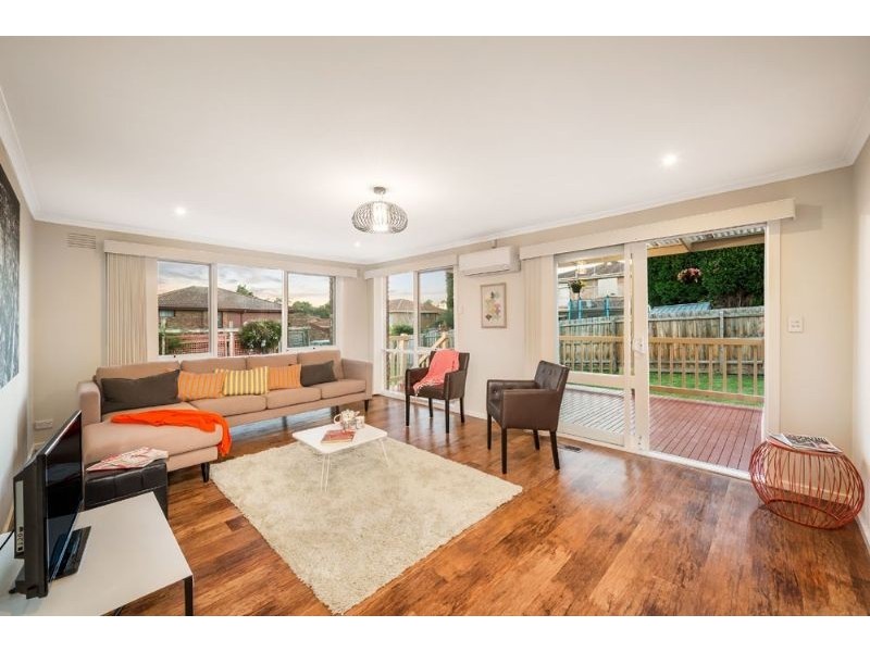 2 Glenys Court, Wantirna South VIC 3152