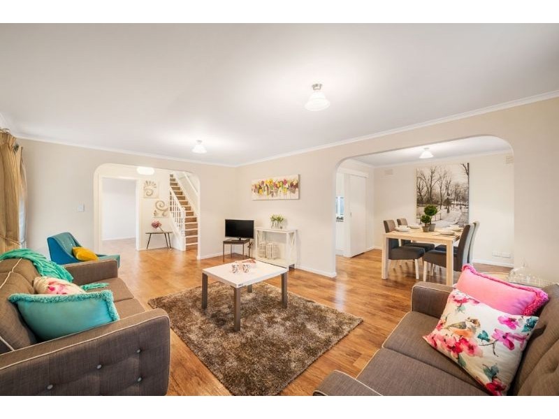 2 Glenys Court, Wantirna South VIC 3152