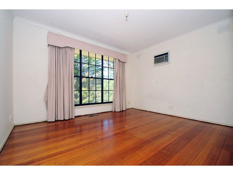 10 Terrung Court, Croydon North VIC 3136