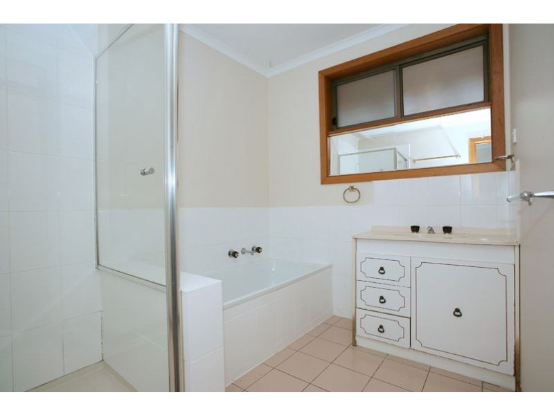 31 Cardinia Way, Rowville VIC 3178