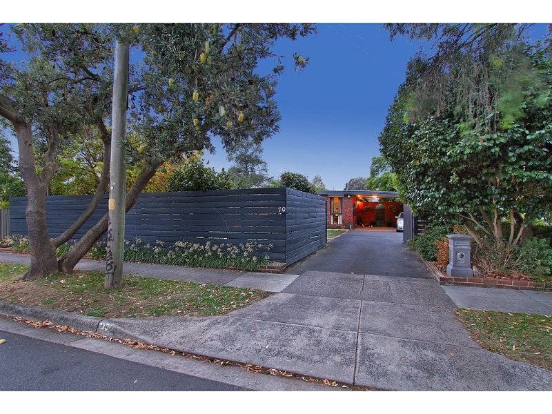 70 Frudal Crescent, Knoxfield VIC 3180