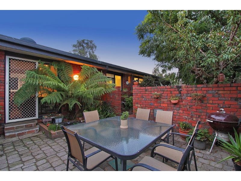 70 Frudal Crescent, Knoxfield VIC 3180
