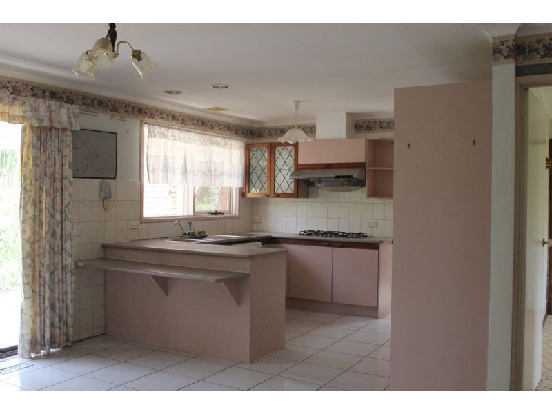 6 Phillipdale Court, Ferntree Gully VIC 3156