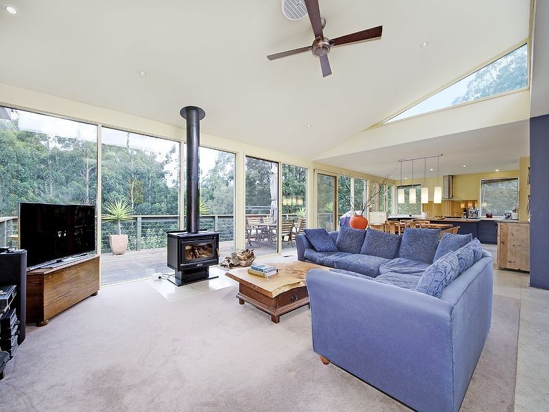 18 Chalet Road, Olinda VIC 3788