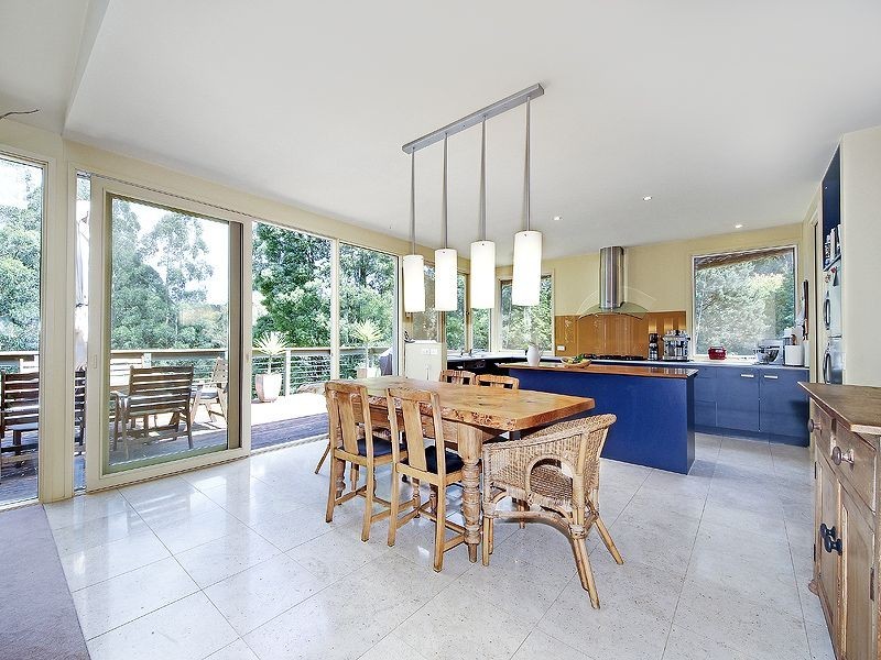 18 Chalet Road, Olinda VIC 3788