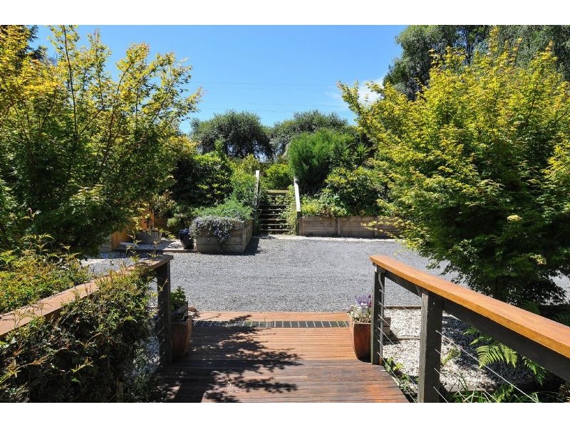 18 Chalet Road, Olinda VIC 3788