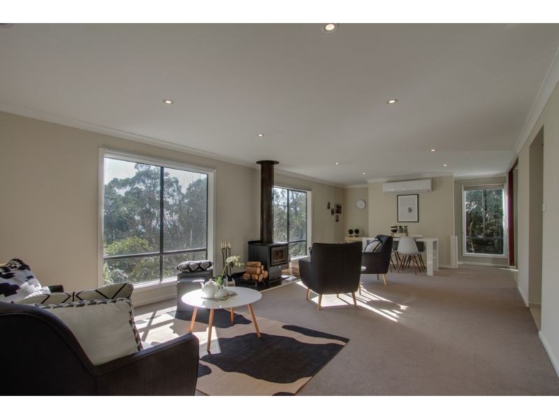 25 Hands Road, Kalorama VIC 3766