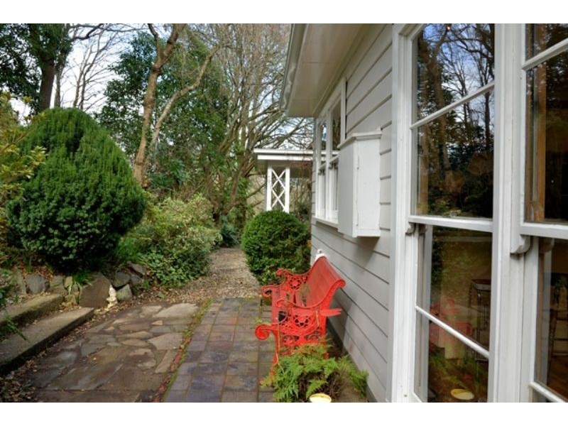 26 Old Coonara Rd, Olinda VIC 3788