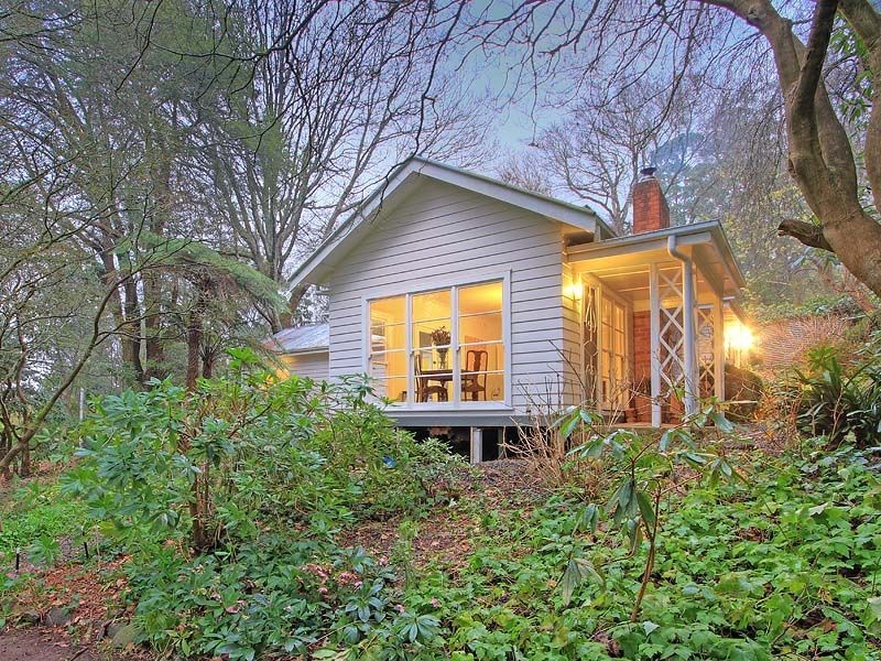 26 Old Coonara Rd, Olinda VIC 3788