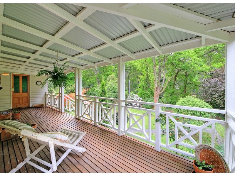 8 Helen Street, Mount Dandenong VIC 3767