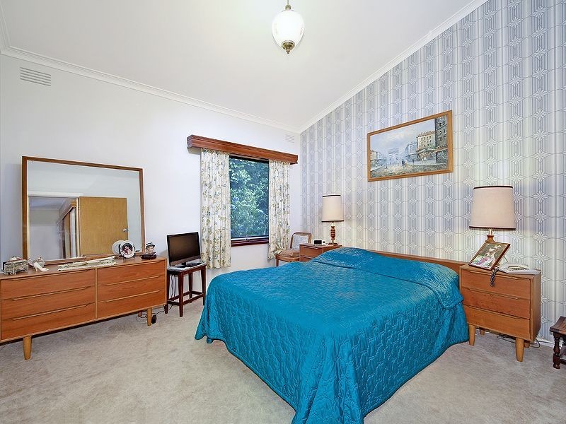 32 Olinda Crescent, Olinda VIC 3788