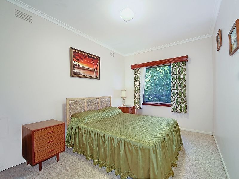 32 Olinda Crescent, Olinda VIC 3788