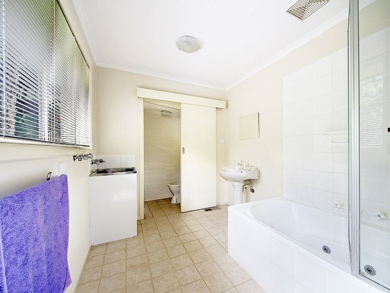 67a Olinda Monbulk Rd, Olinda VIC 3788