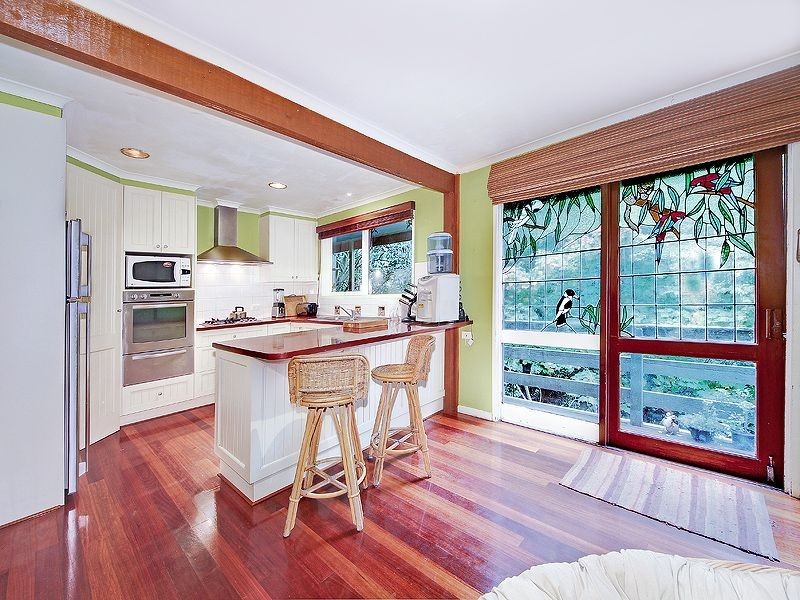 64 Barbers Rd, Kalorama VIC 3766