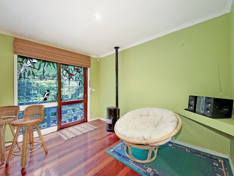 64 Barbers Rd, Kalorama VIC 3766