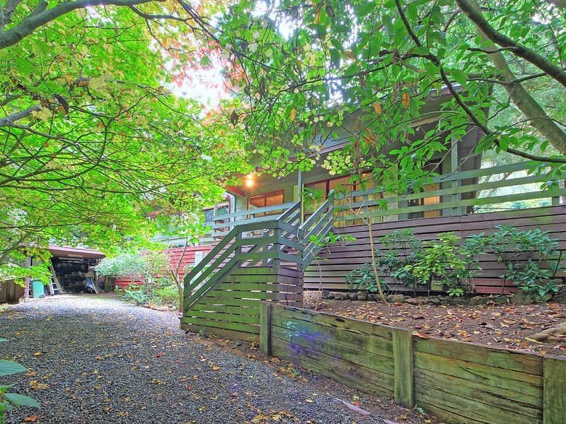64 Barbers Rd, Kalorama VIC 3766