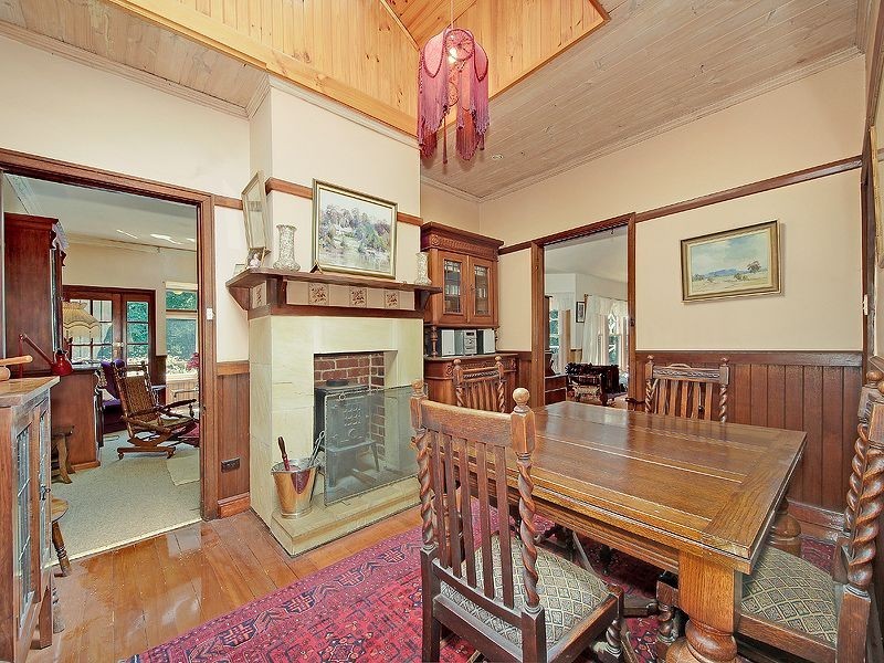 14 Old Coach Rd, Mount Dandenong VIC 3767