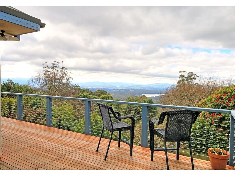 27 Ridge Road, Kalorama VIC 3766