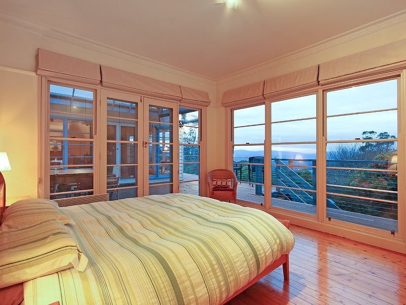 27 Ridge Road, Kalorama VIC 3766