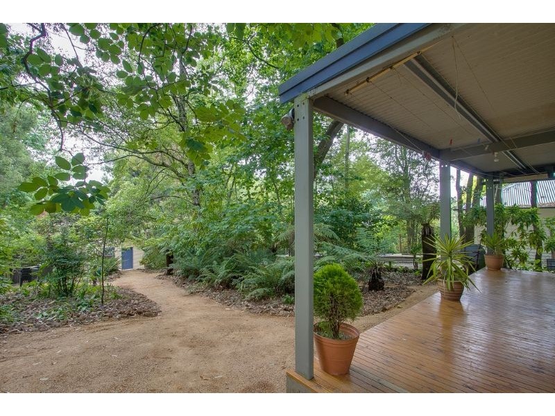 49 Falls Road, Kalorama VIC 3766