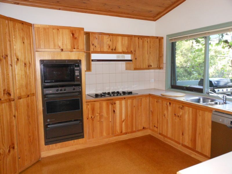 14 Hacketts Road, Olinda VIC 3788