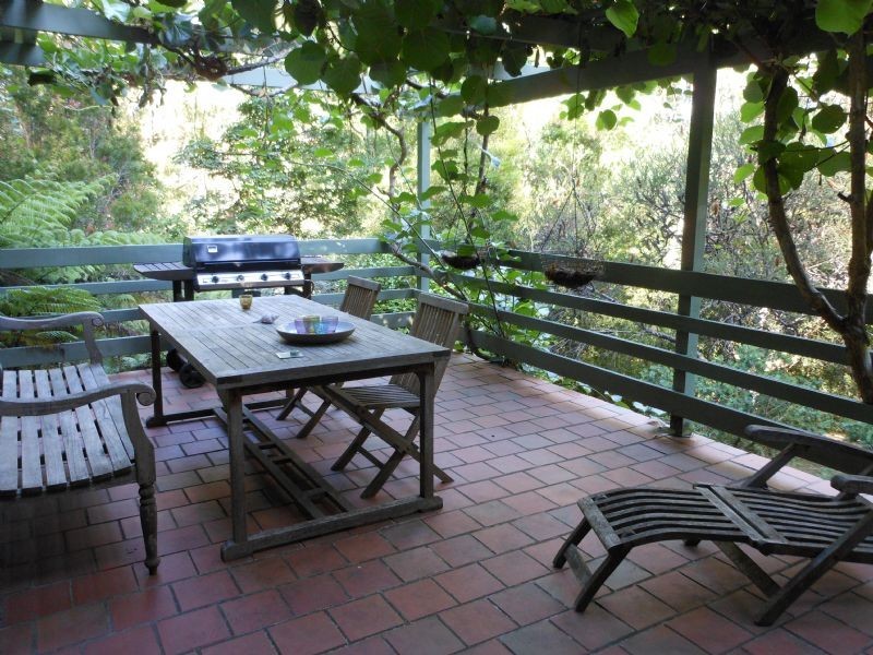 14 Hacketts Road, Olinda VIC 3788