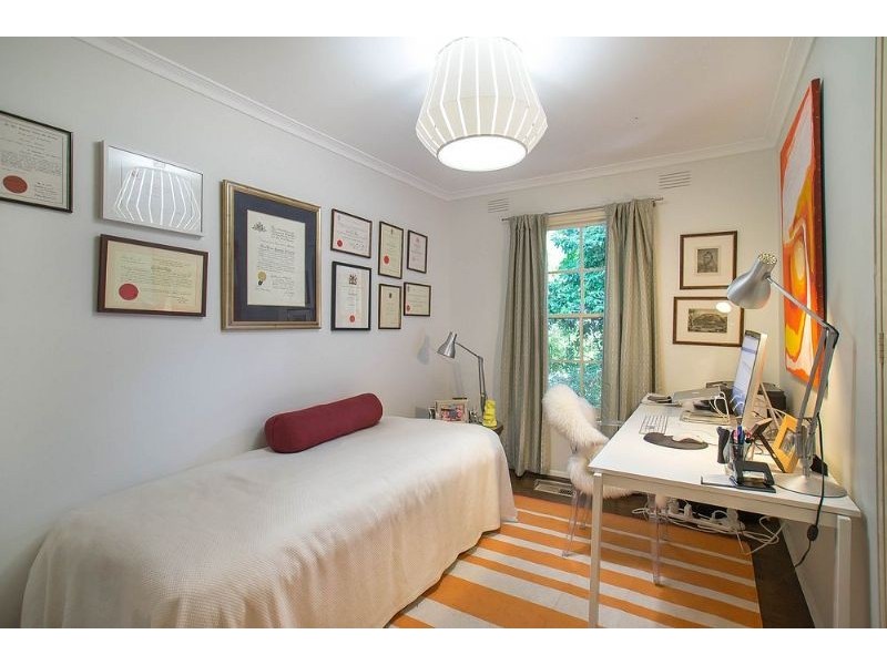 4 Cooloongatta Rd, Sassafras VIC 3787
