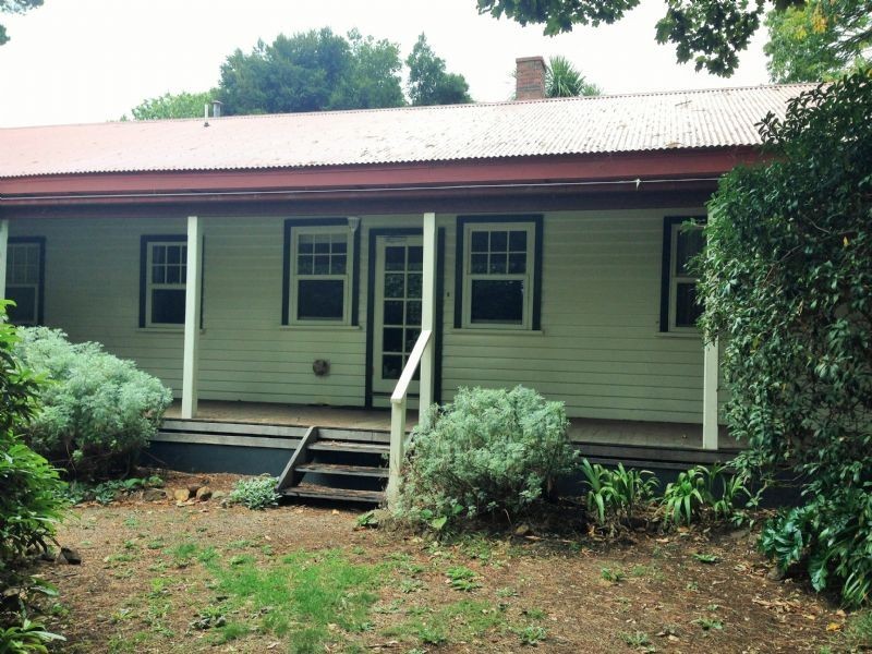 6/2 Dulcie Domum, Olinda VIC 3788