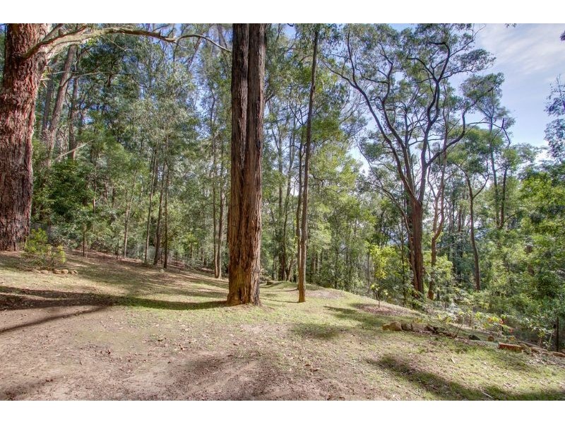 80 Inverness Road, Kalorama VIC 3766