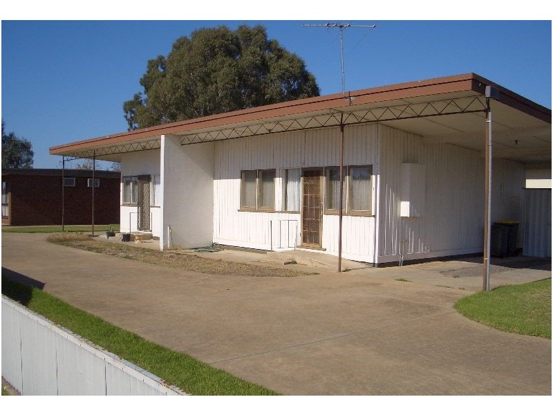 1&2/147 GRETA ROAD, Wangaratta VIC 3677