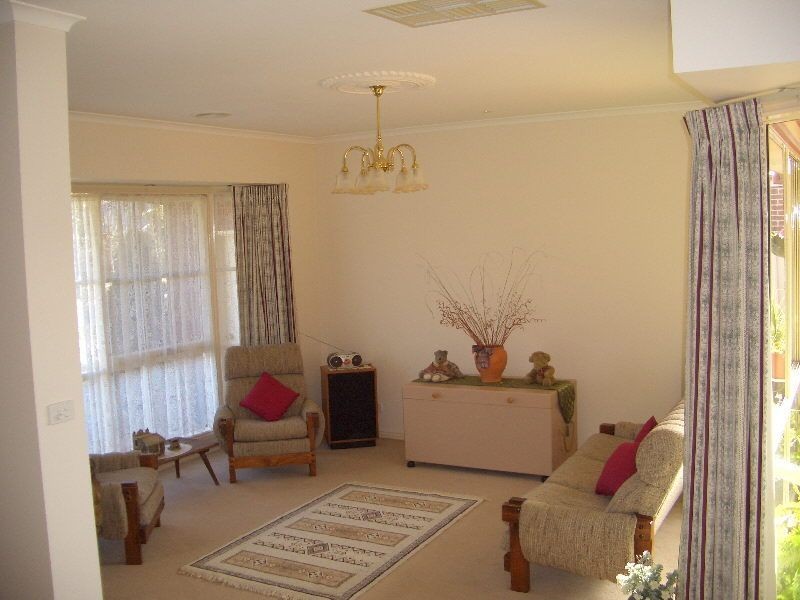 10 COLLYNDALE DRIVE, Wangaratta VIC 3677