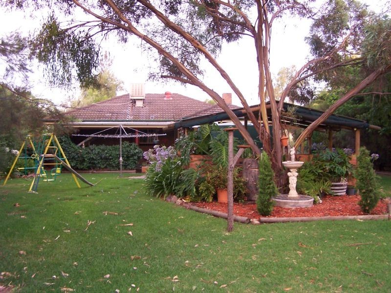 4442 YARRAWONGA ROAD, Peechelba VIC 3678