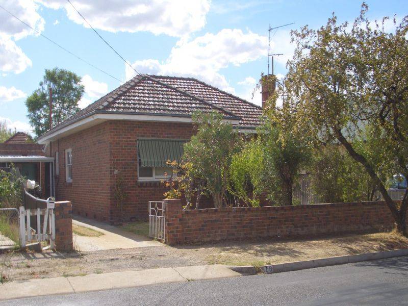 10 BURKE STREET, Wangaratta VIC 3677