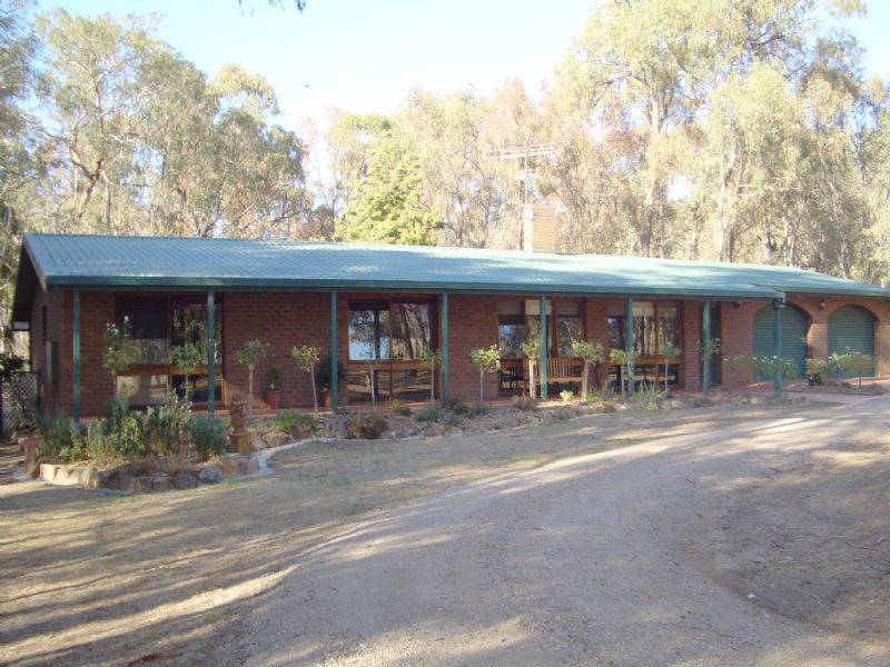 41 WIRRINYA AVENUE, Wangaratta VIC 3677