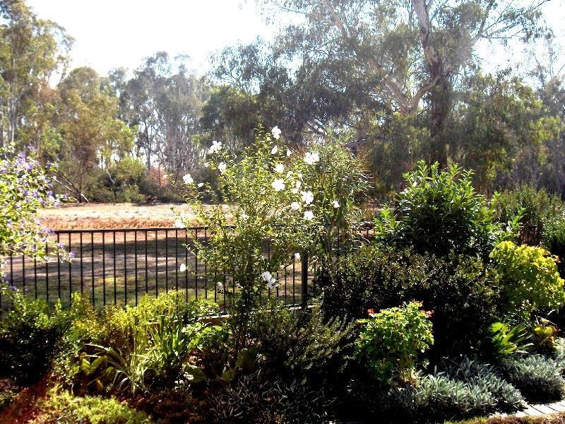 4 CAMBRIDGE DRIVE, Wangaratta VIC 3677