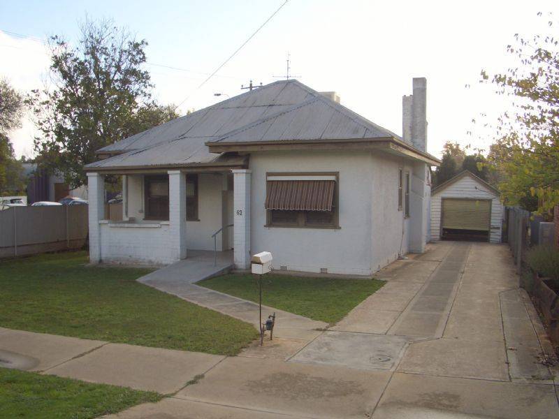 62 DOCKER STREET, Wangaratta VIC 3677