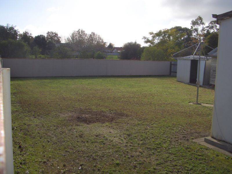 62 DOCKER STREET, Wangaratta VIC 3677