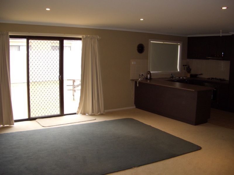 7 MONTGOMERY CLOSE, Wangaratta VIC 3677