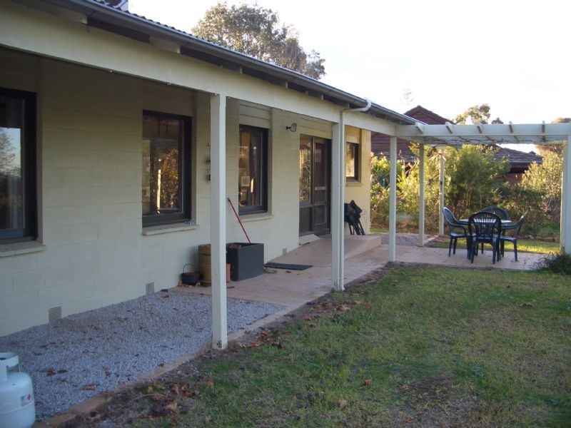 13 AVOCA LANE, Glenrowan VIC 3675