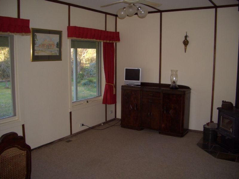 13 AVOCA LANE, Glenrowan VIC 3675