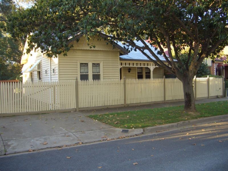 50 TEMPLETON STREET, Wangaratta VIC 3677