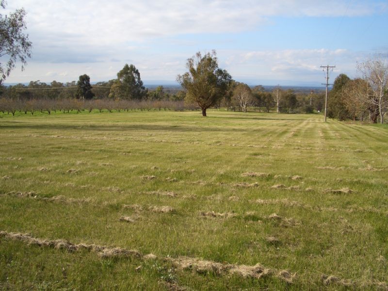 Lot 3/97 WARBY RANGE ROAD, Glenrowan VIC 3675