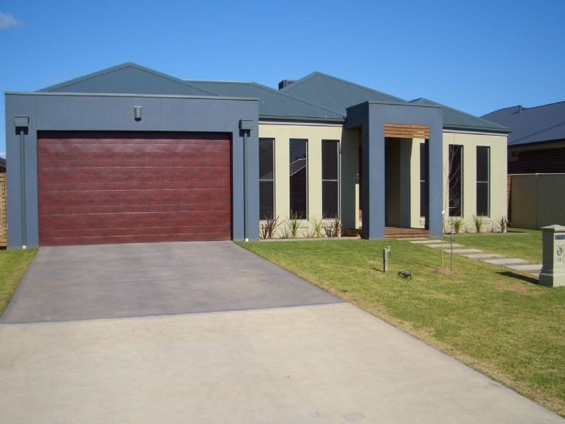 18 REDGUM WAY, Wangaratta VIC 3677